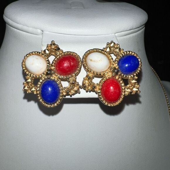 Sara Coventry Vintage Red Whit and Blue Gold Tone Necklace and Clip Earrings Set - Picture 3 of 8